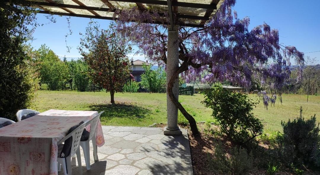 Вилла Casale Cadeloro Nebbiuno Номер фото
